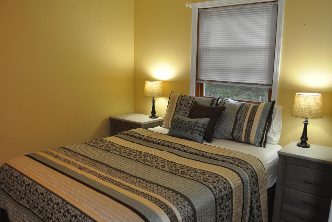The M-22 Inn Glen Arbor Esterno foto